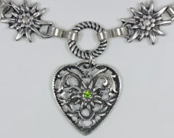 Charivari Kette mit Herz - Hellgrün