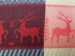 Halstuch Schal mit Hirsch Stickereien - Rot