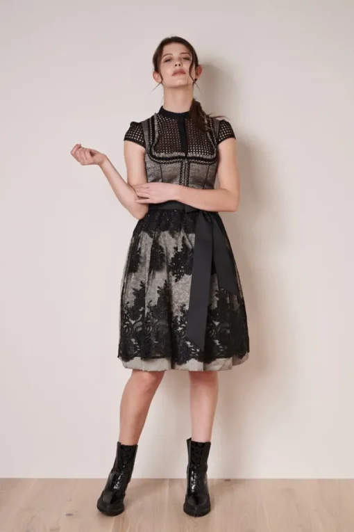 Krüger Dirndl "Loreen" mit Spitzenschürze 412365 | Anthrazit Schwarz - 60cm