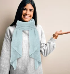 Kuscheliger Winter Schal "Eliana" 250 x 63 cm | Hellblau
