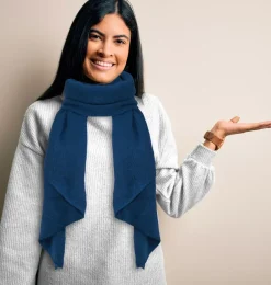 Kuscheliger Winter Schal "Eliana" 250 x 63 cm | Marineblau