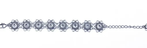 LUISIA® Armband Leandra mit Herzblüten und Kristallen von Swarovski® - Crystal / Kristall