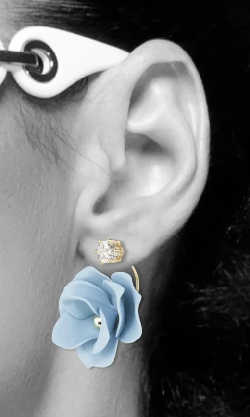 LUISIA® Front Back Ohrringe Jarla mit Blumen - 16 Karat vergoldet Hellblau