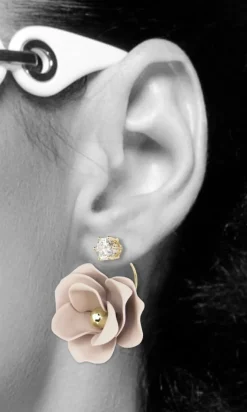 LUISIA® Front Back Ohrringe Jarla mit Blumen - 16 Karat vergoldet Altrosa