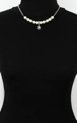 LUISIA Halbperlenkette Juliana mit Edelweißanhänger