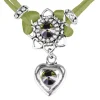 LUISIA® Halskette Chiara mit Herzblüte, Strassherz und Kristallen von Swarovski® - Olivgrün