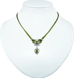 LUISIA® Halskette Chiara mit Herzblüte, Strassherz und Kristallen von Swarovski® - Olivgrün