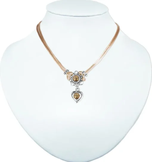 LUISIA® Halskette Chiara mit Herzblüte, Strassherz und Kristallen von Swarovski® | Hellbraun