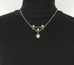 LUISIA® Halskette Isabel mit Herz und Kristallen von Swarovski® - Kristall