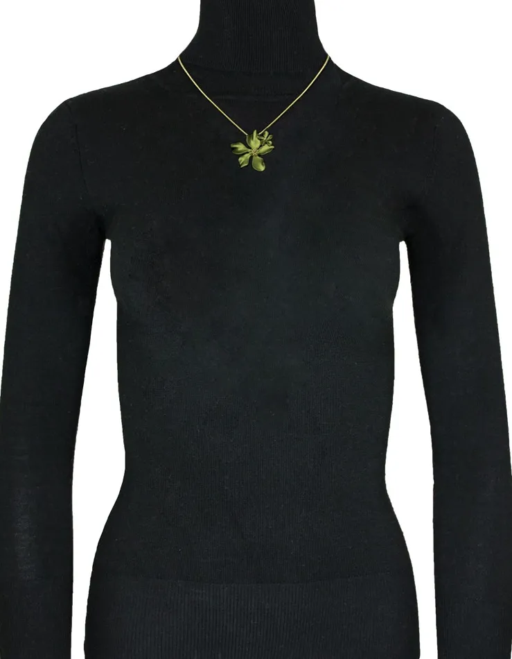 LUISIA® Halskette Nelia mit Blumen - 16 Karat vergoldet Olivgrün