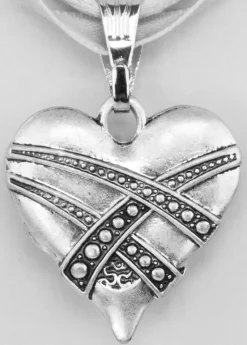 LUISIA® Halskette Paula mit Herzanhänger und Kristall von Swarovski® - Grün