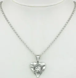 LUISIA® Halskette "Paula" mit Herzanhänger und Kristall von Swarovski® - Altsilber
