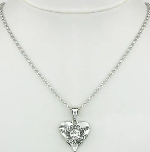 LUISIA® Halskette "Paula" mit Herzanhänger und Kristall von Swarovski® - Altsilber