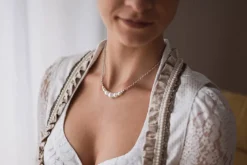 LUISIA® Perlencollier "Strassrondele" mit Kristallen von Swarovski® 48345