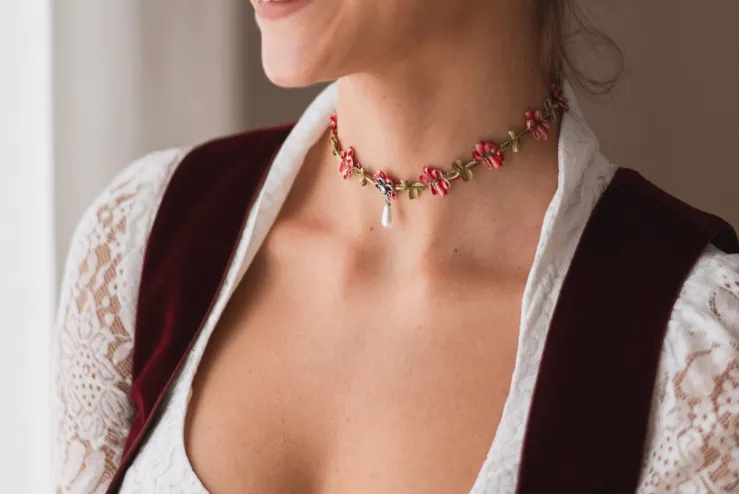 LUISIA® Stoffblütencollier "Seraphine" Kropfband mit Perle 48364 | Rot