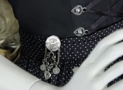 Schieber für die Dirndlschürze oder das Dekolleté